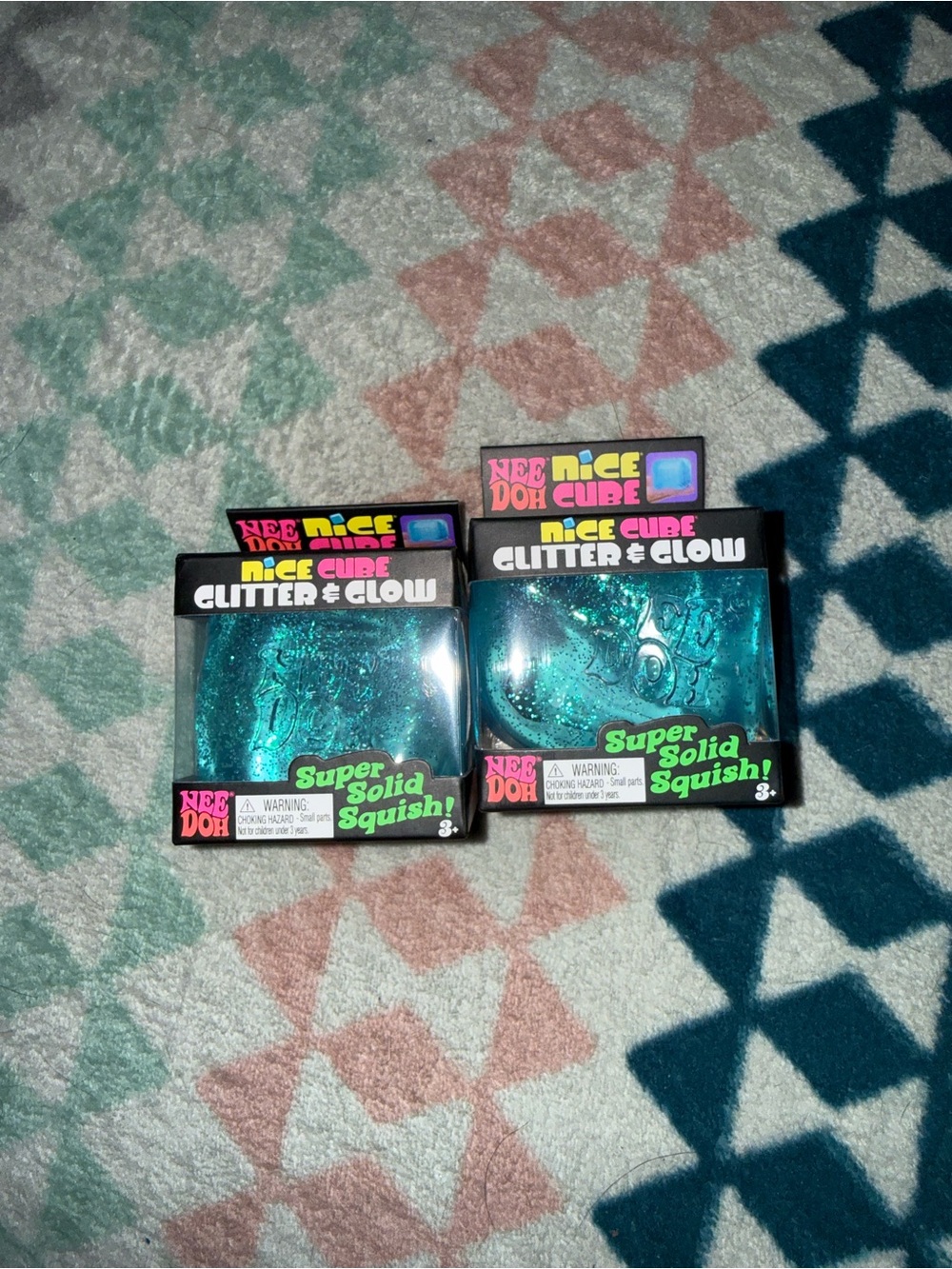 Nice Doh Nice Cube Glitter & Glow Super Solid Squish! Teal (2-Pack)